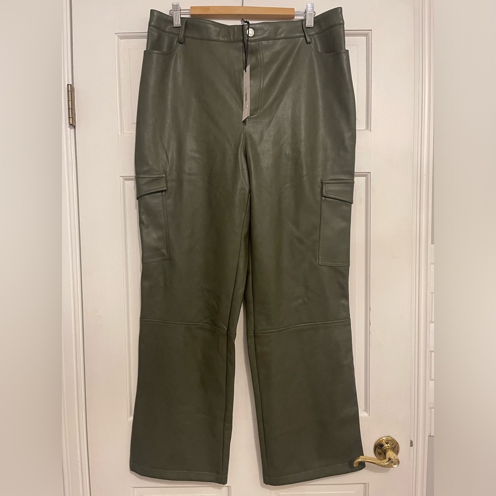 **NEW** Bagatelle Collection Faux Leather Cargo Pants